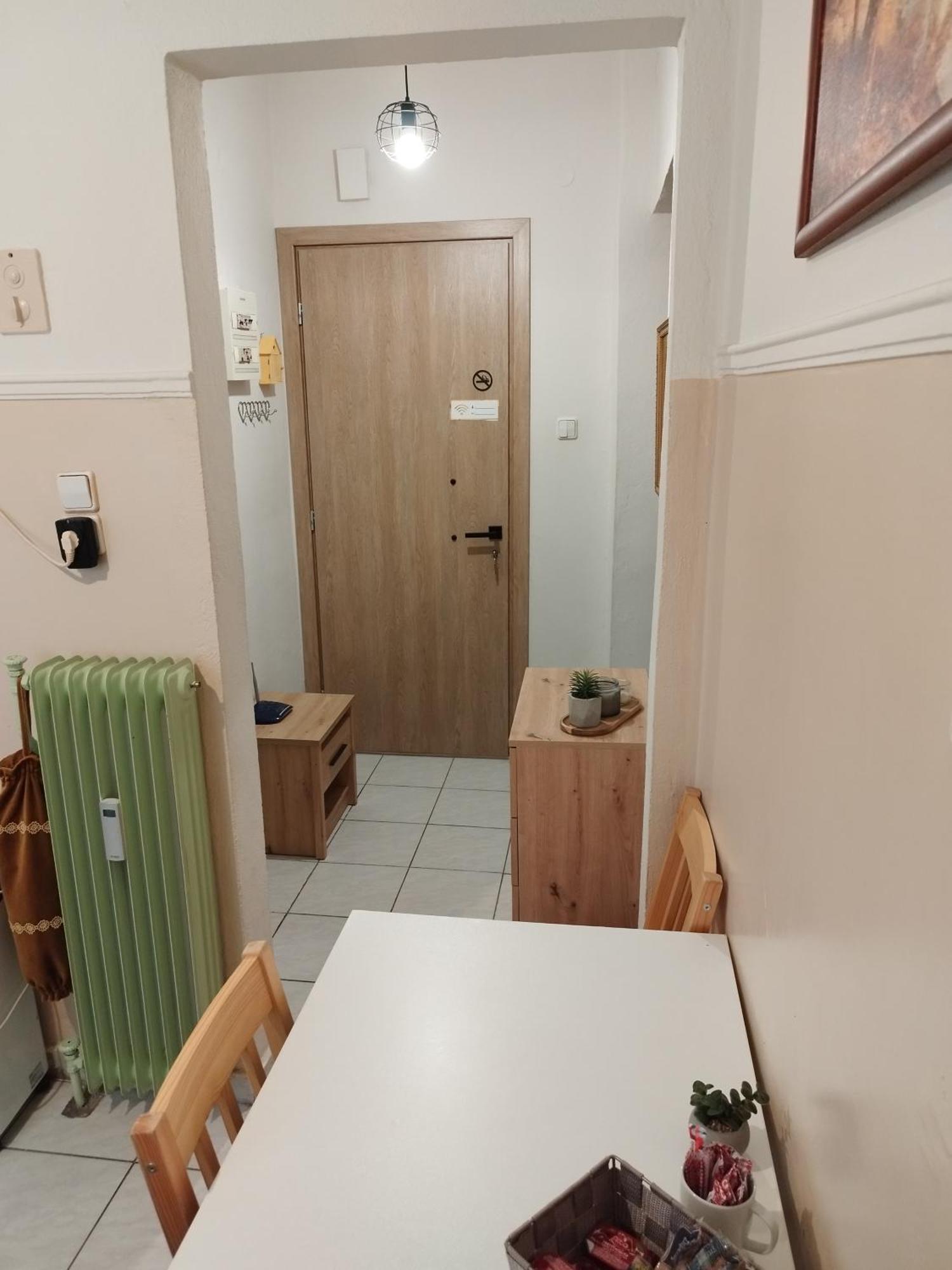 Evaggelia'S Apartments 1 Διαμονή Στο Κέντρο Кожани Екстериор снимка